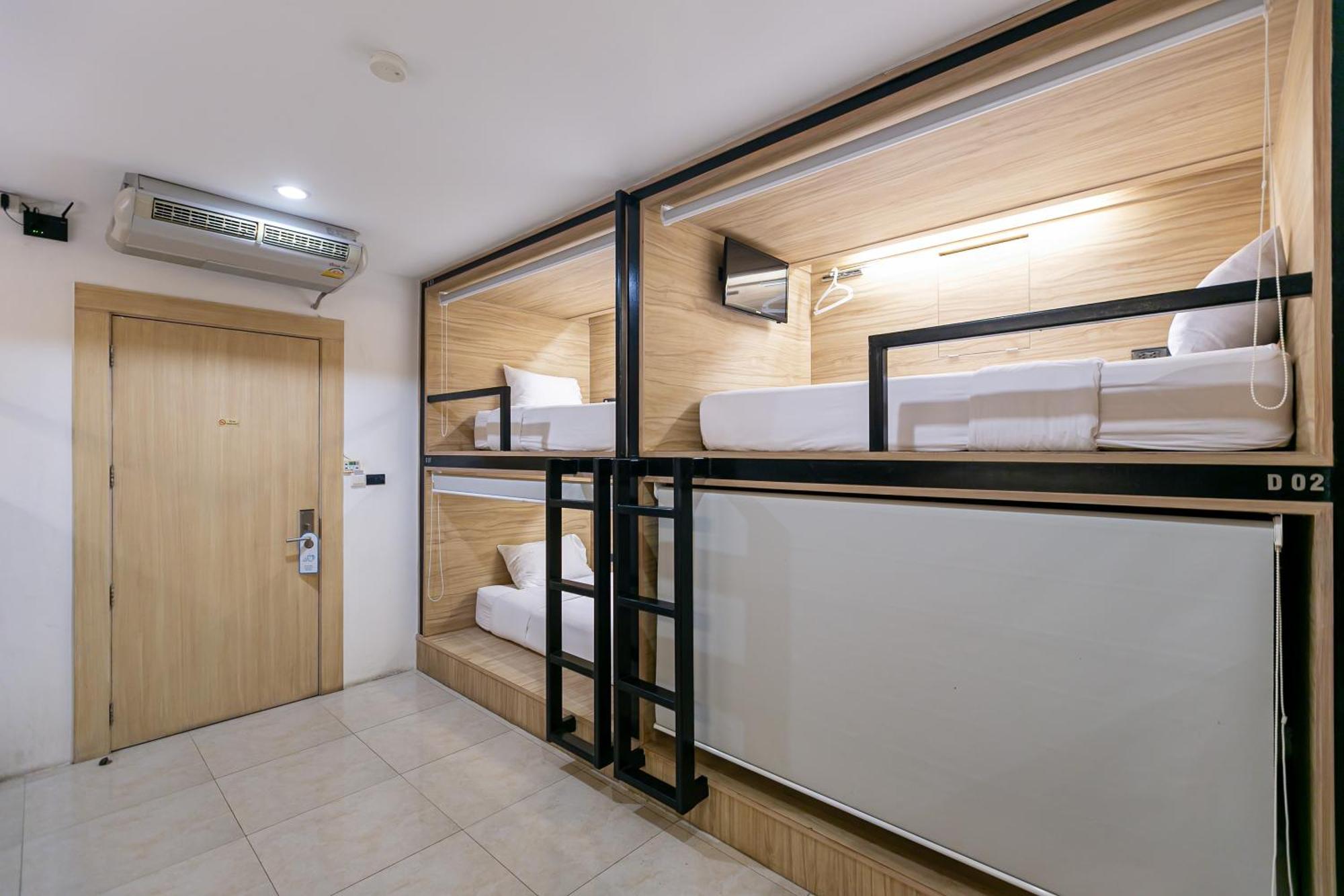 The Bedrooms Hostel Pattaya Dış mekan fotoğraf