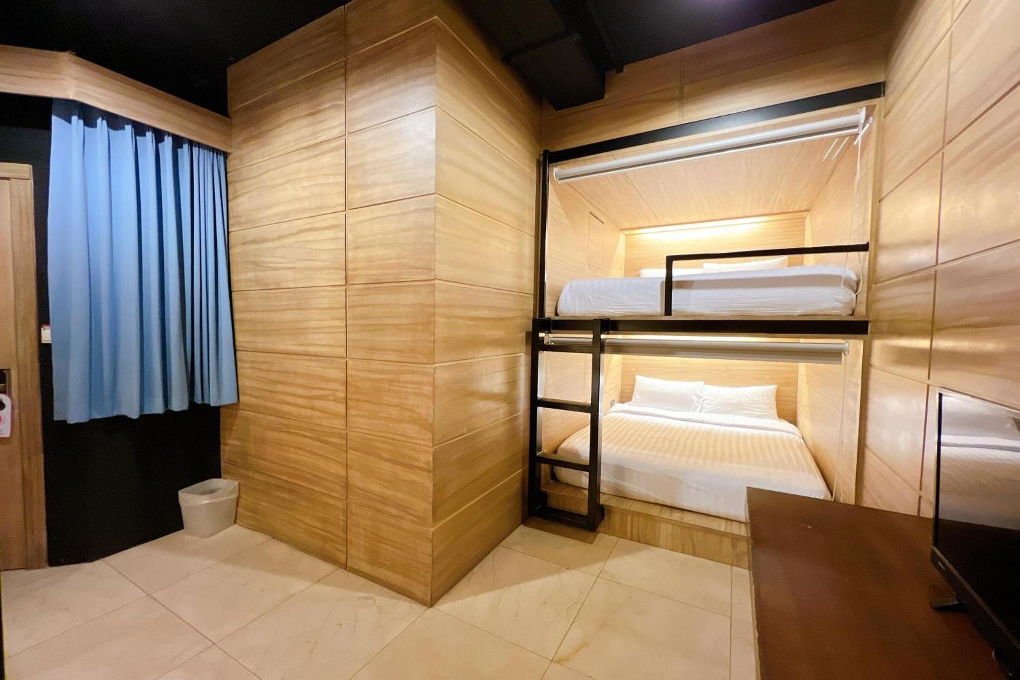 The Bedrooms Hostel Pattaya Dış mekan fotoğraf